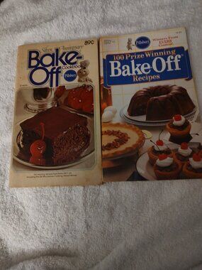 VINTAGE COOKBOOKS PILLSBURY